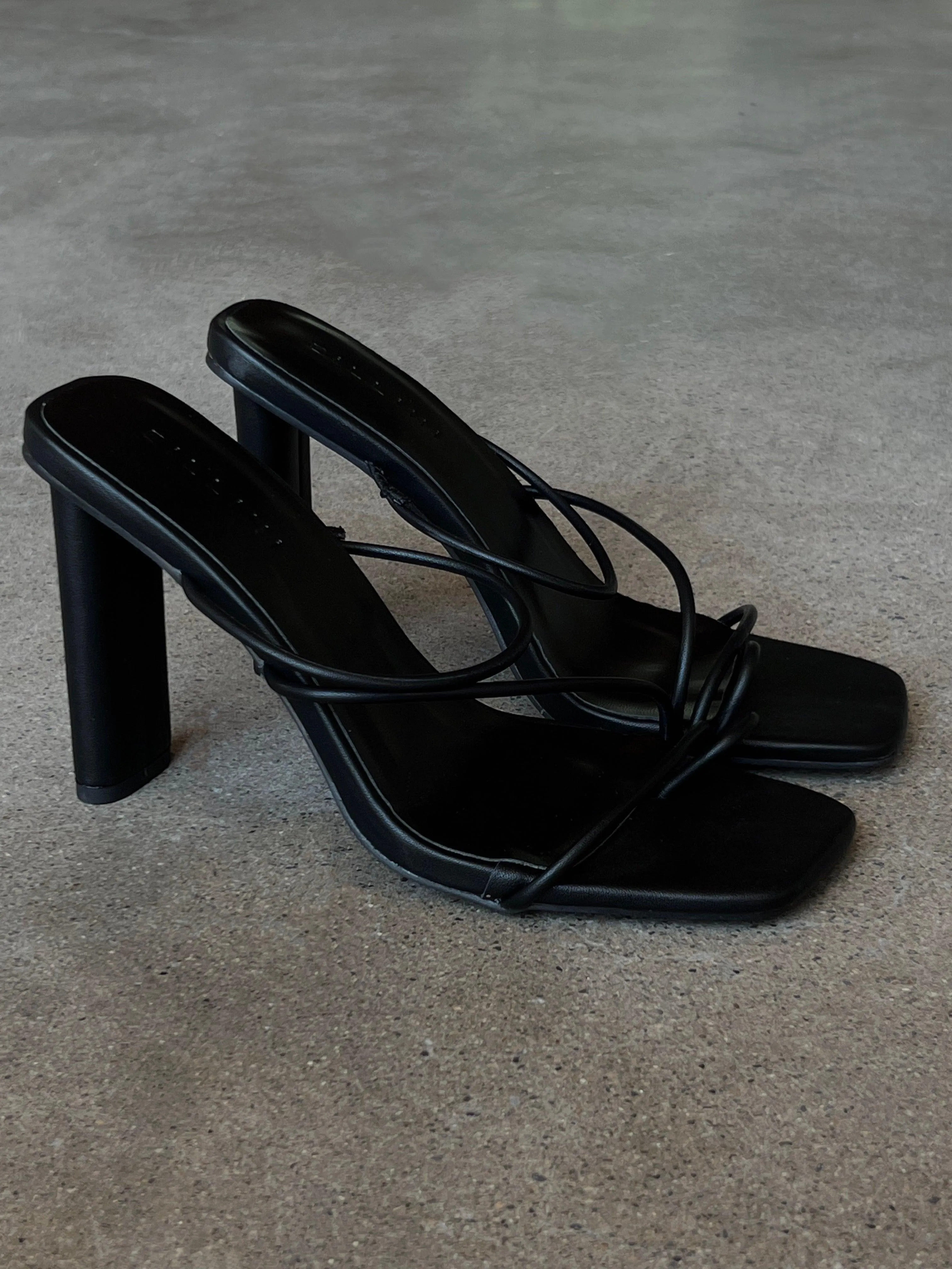 Alari Heel by Billini