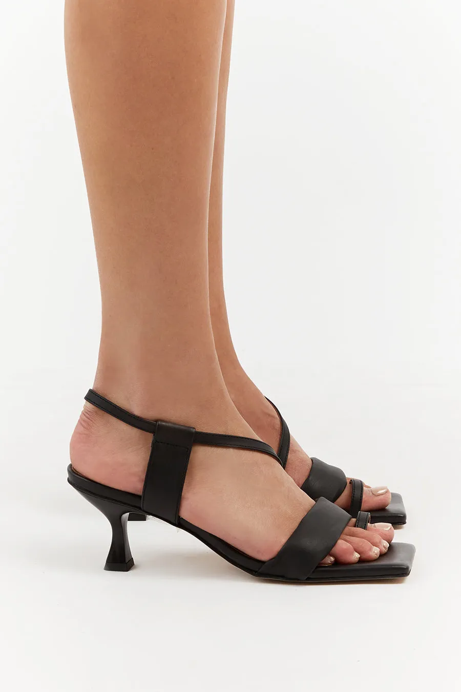 ALOHAS ASYMMETREIC BLACK HEEL