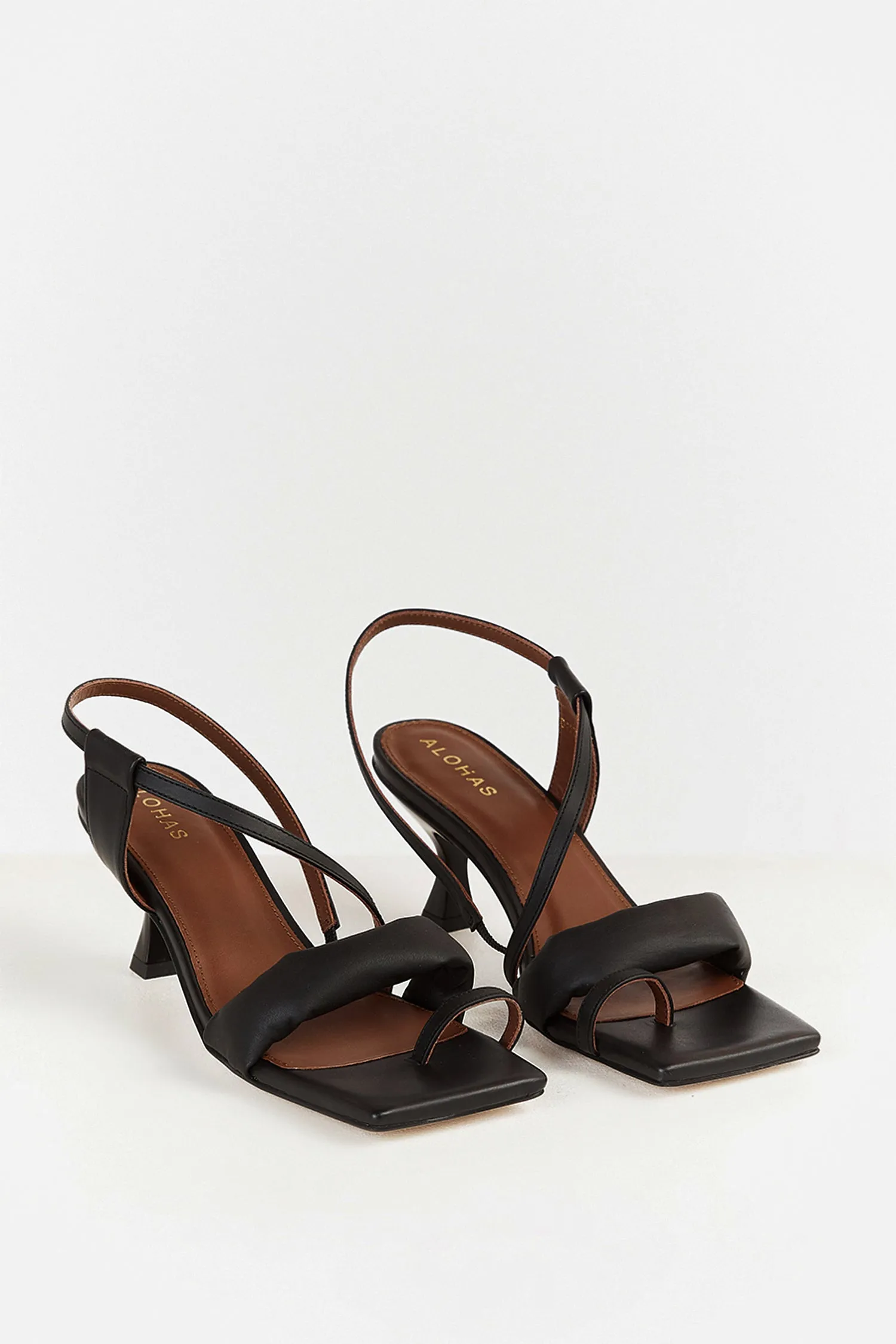ALOHAS ASYMMETREIC BLACK HEEL