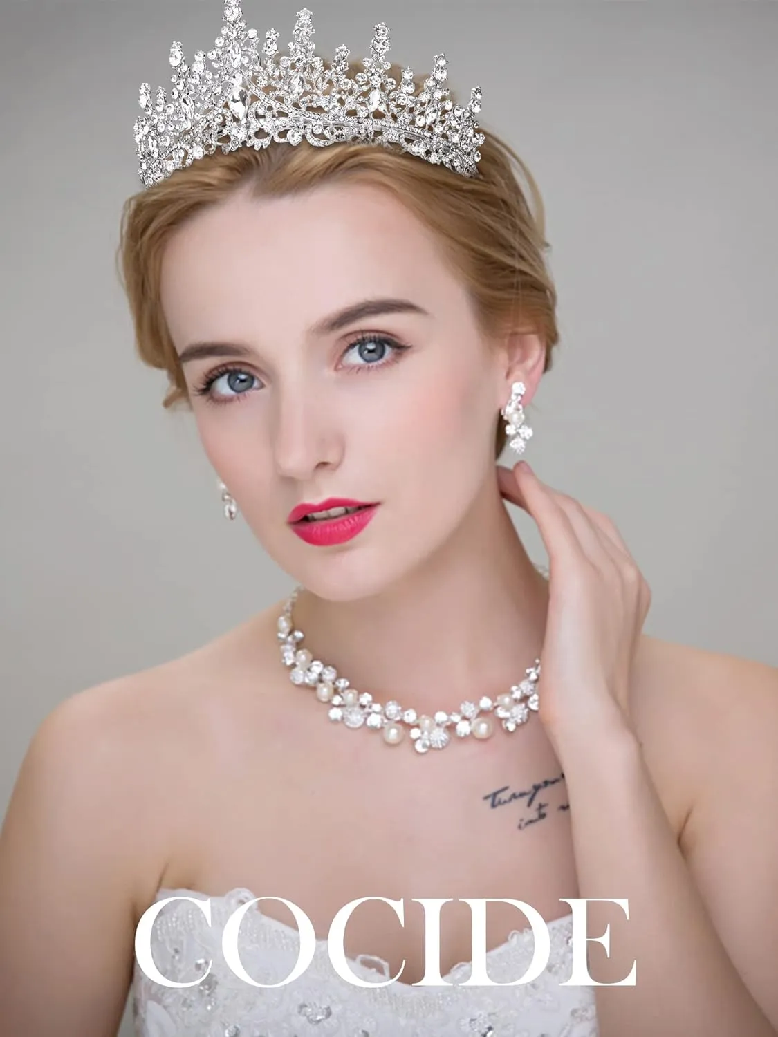 COCIDE Tiara and Crown for Women Crystal Queen Crown Rhinestone Tiara for Girl Bride Wedding Hair Accessories for Bridal Birthday Party Prom