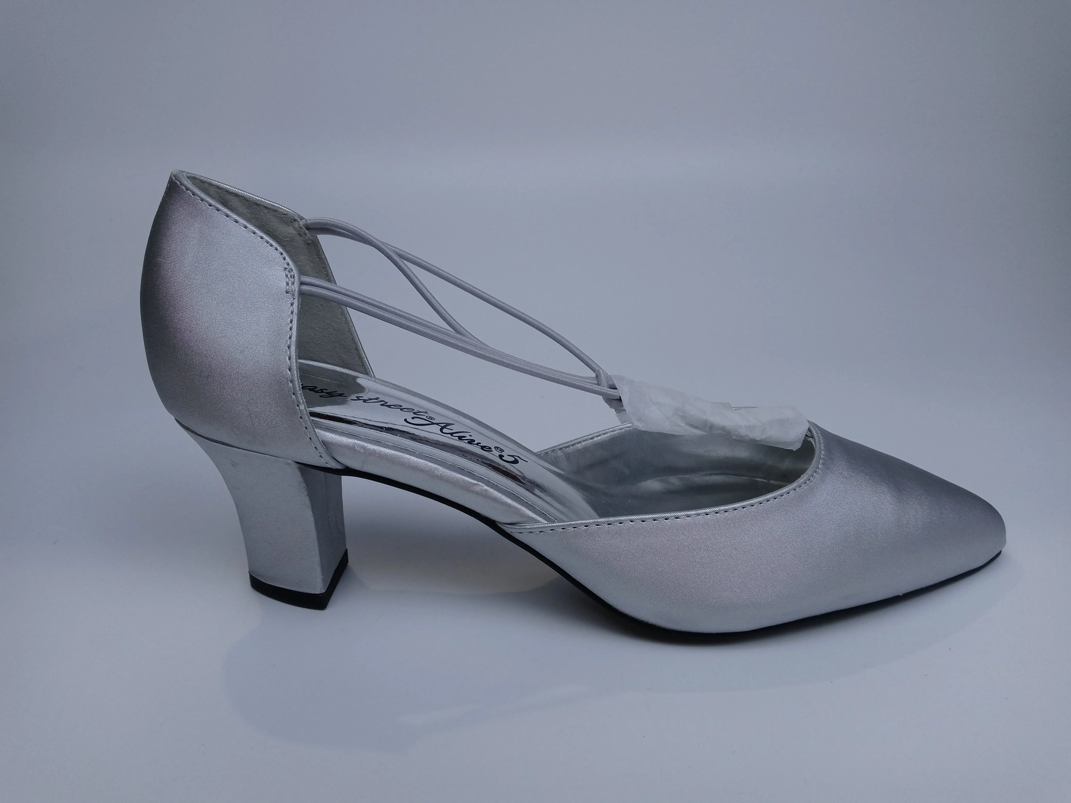 Easy Street Women's Moonlight Dress Pump Silver Satin 7 W Us Pair of Shoes