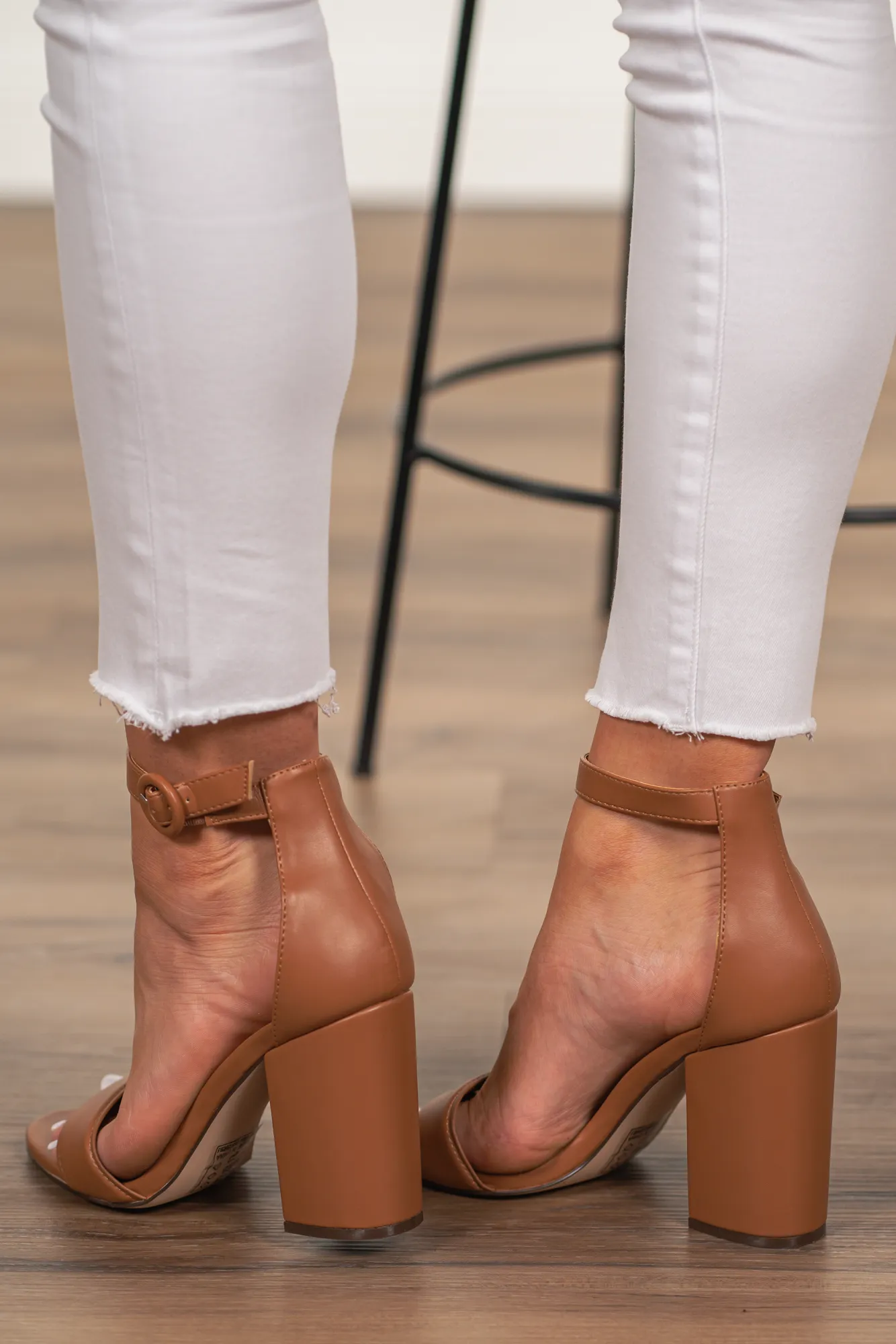 Lake Strappy Heels Camel