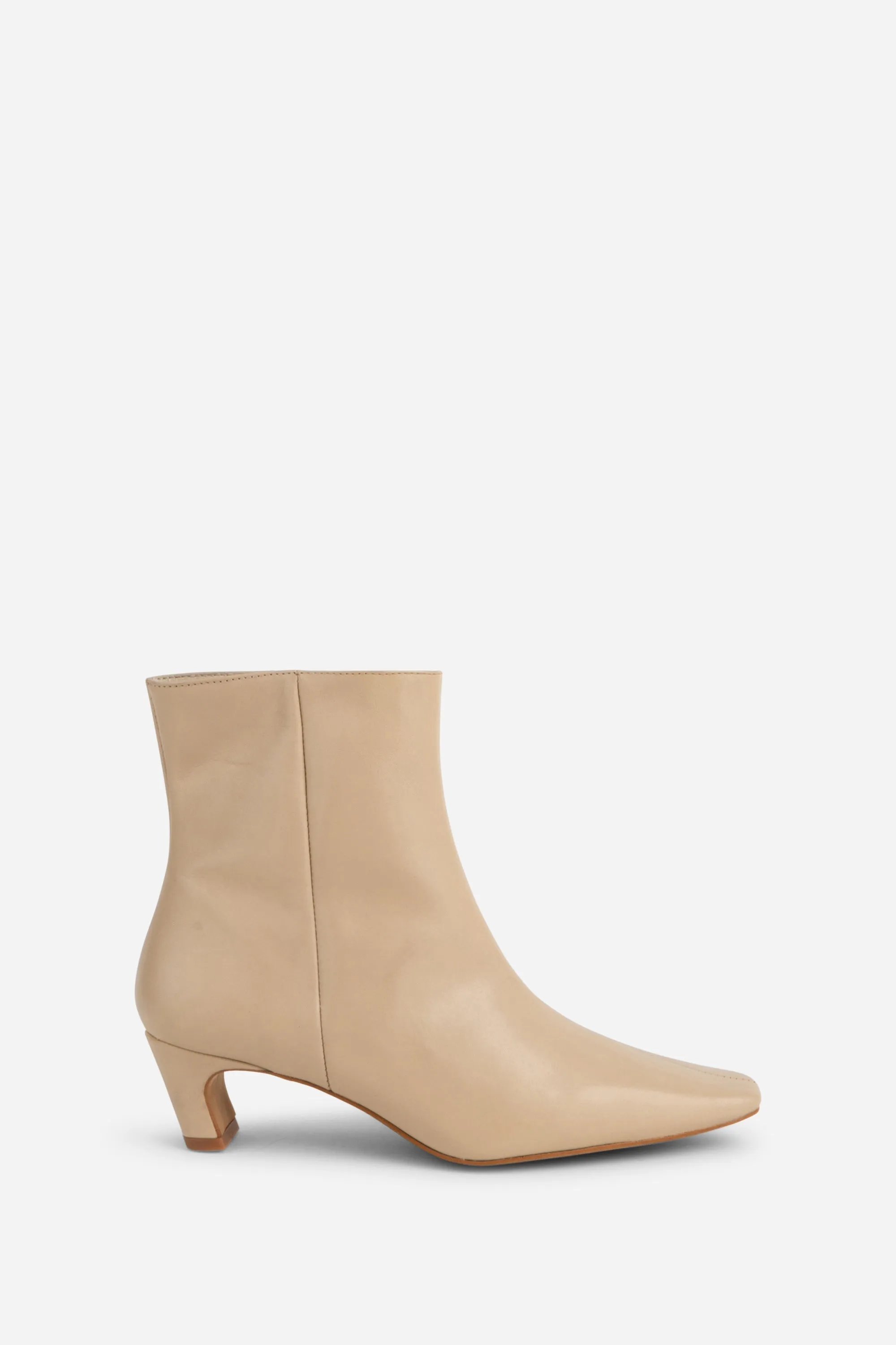 LEXI KITTEN HEEL ANKLE BOOT
