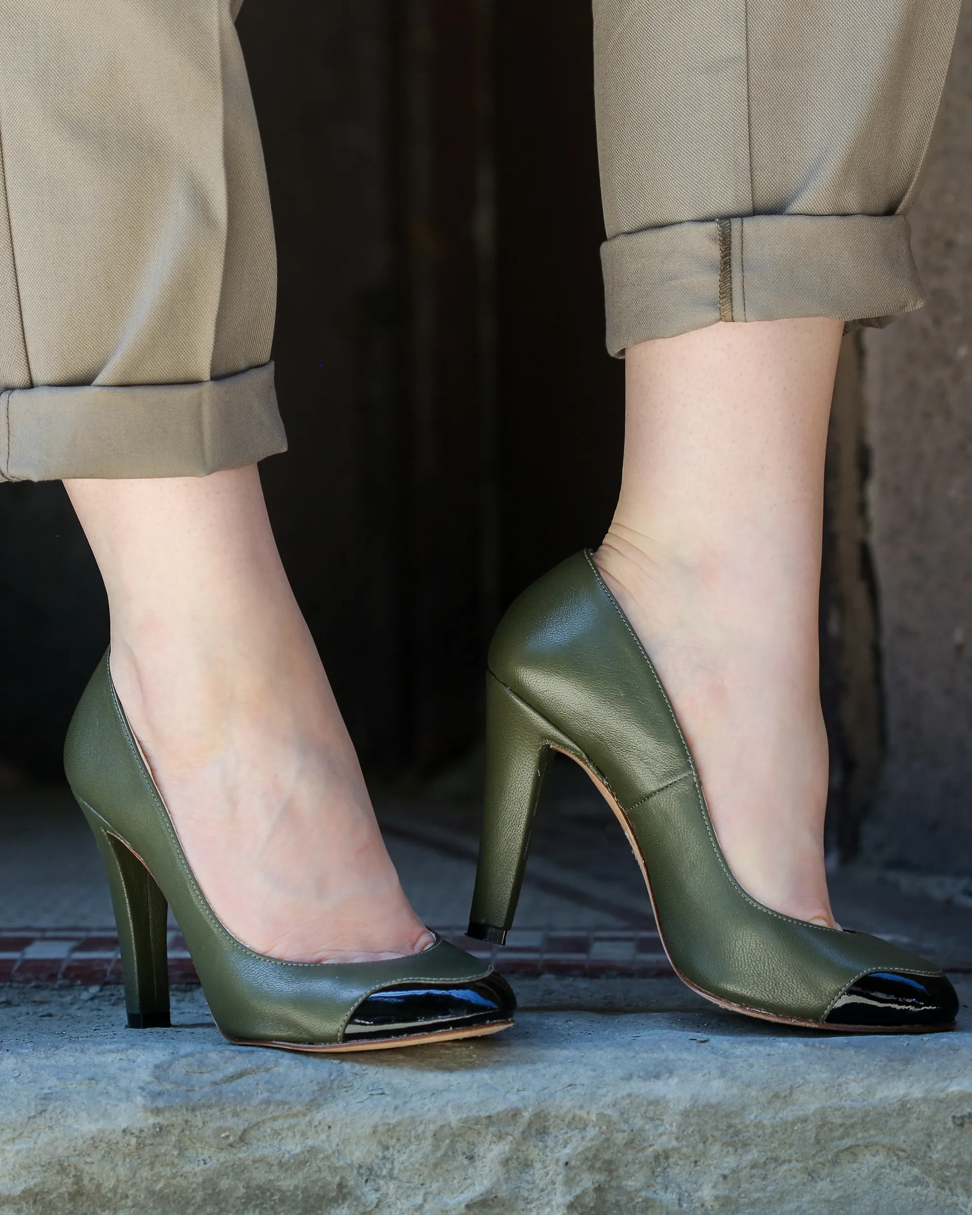 Mayfair Heel | Olive & Black